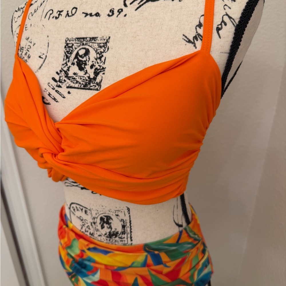 NWOT 2pc high waisted tummy control Orange print swimsuit sz M - Picture 3 of 9
